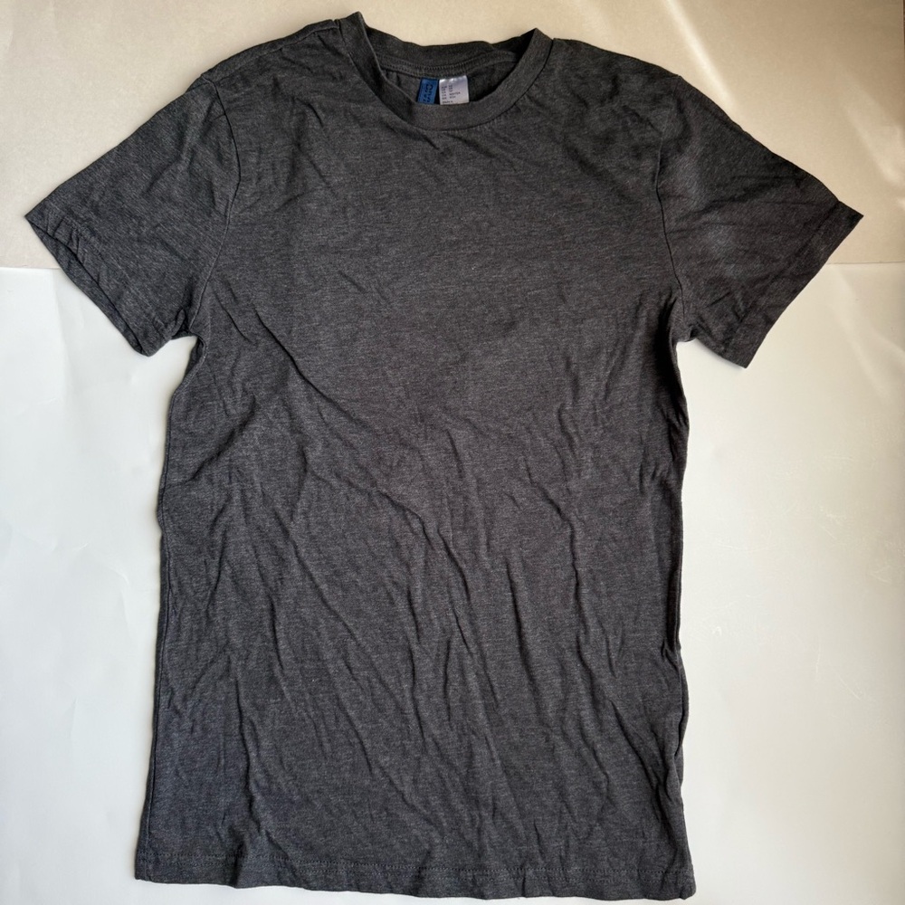🍭 H&M Divided Unisex Gray Crewneck T-Shirt - Size XS (Used)